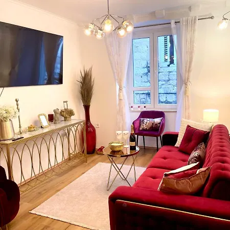 Appartamento Old Town Casa Nevia