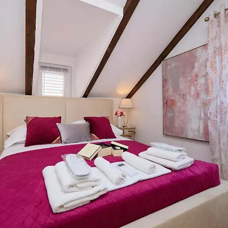 شقة Old Town Casa Nevia *